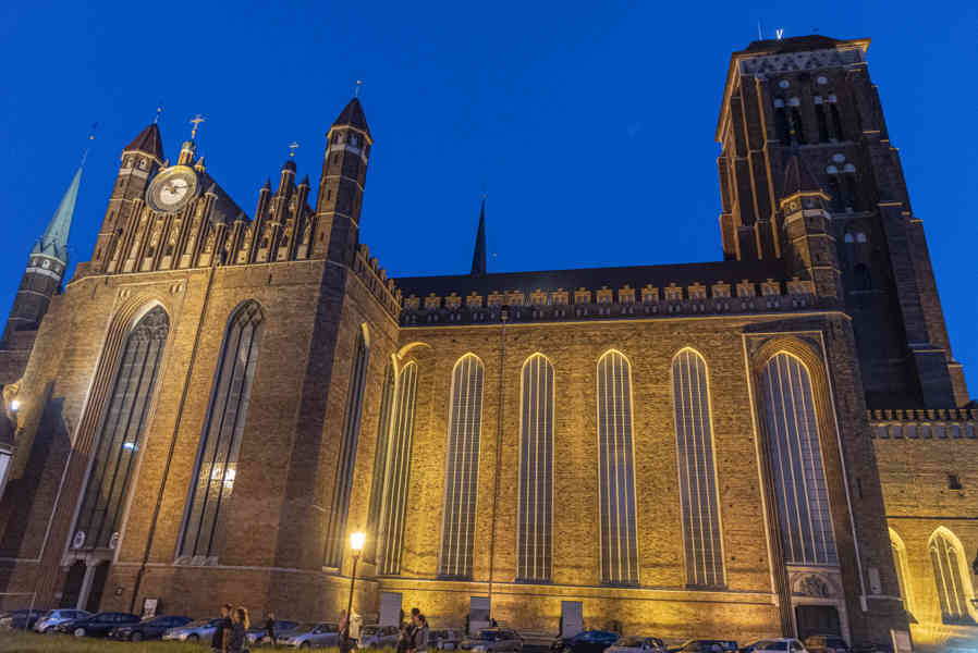 Polonia - Gdansk 049 - basílica de Santa Maria.jpg